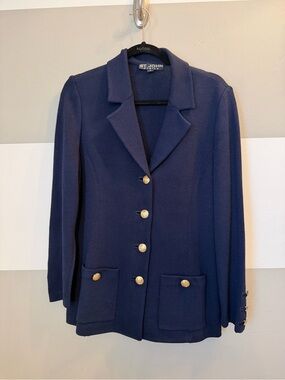 St. John basics  Navy Knit Blazer with Gold Buttons size 10